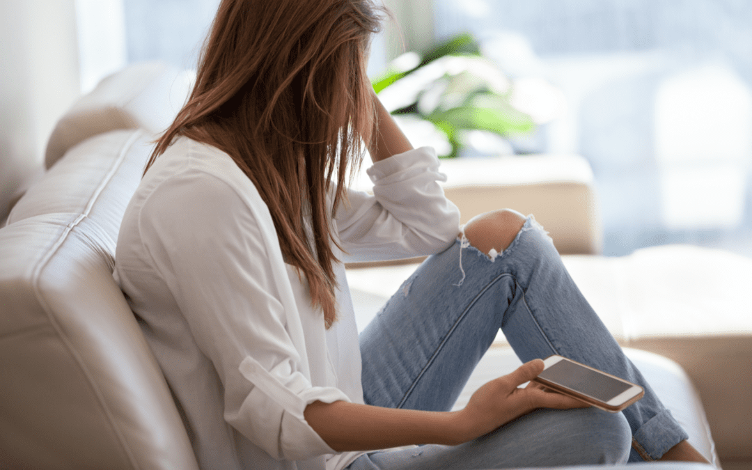 Ante el incremento de demanda de tratamiento por uso inadecuado de pantallas entre adolescentes y jóvenes, Proyecto Hombre Madrid abre un servicio específico de asesoramiento, formación y tratamiento para familias